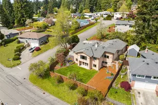 16204 Main St, Bellevue, WA 98008 - Photo 27