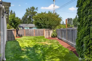 408 Amberwood Cir, Sultan, WA 98294 - Photo 9