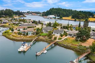 135 Lummi Dr, La Conner, WA 98257 - Photo 1
