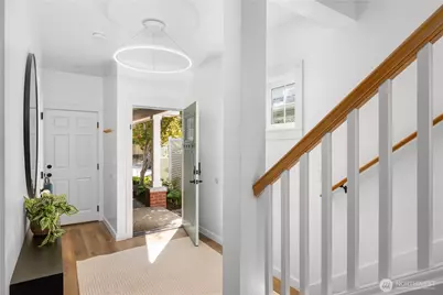1827 Parade Grounds Avenue NE, Bainbridge Island, WA 98110 - Photo 11