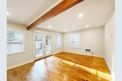 1111 34th Avenue, Seattle, WA 98122 - Photo 5