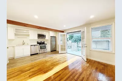 1111 34th Avenue, Seattle, WA 98122 - Photo 7