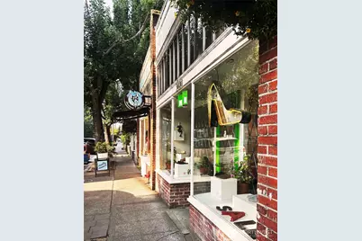 1111 34th Avenue, Seattle, WA 98122 - Photo 15