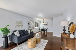 10110 Greenwood Ave N, Seattle, WA 98133 - Photo 5