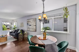 10110 Greenwood Ave N, Seattle, WA 98133 - Photo 7