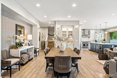 11822 Holmes Point Drive NE, Kirkland, WA 98034 - Photo 9