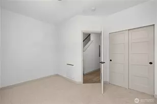 7009 9th Ave NE, Seattle, WA 98115 - Photo 19