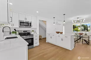 11235 NE 146th St, Kirkland, WA 98034 - Photo 13