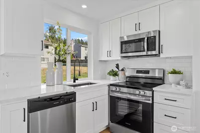 11235 NE 146th St, Kirkland, WA 98034 - Photo 11