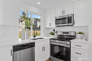 11235 NE 146th St, Kirkland, WA 98034 - Photo 11