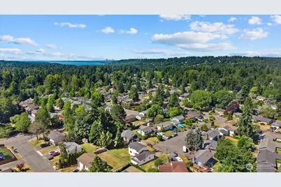 11235 NE 146th St, Kirkland, WA 98034 - Photo 31