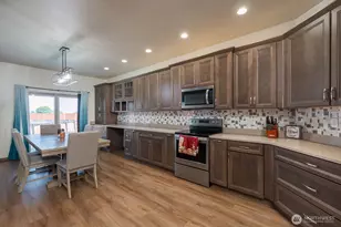 121 Scenic Dr NE, Moses Lake, WA 98837 - Photo 9