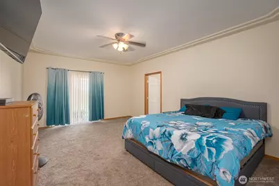 121 Scenic Drive NE, Moses Lake, WA 98837 - Photo 19