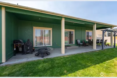 121 Scenic Drive NE, Moses Lake, WA 98837 - Photo 29