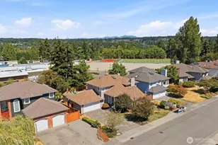 2403 238th Pl SE, Bothell, WA 98021 - Photo 27