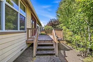 23918 NE Adair Rd, Redmond, WA 98053 - Photo 19