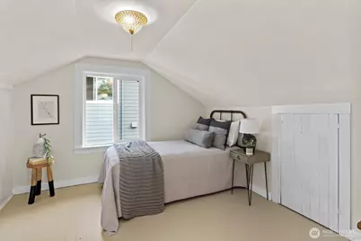 11237 84th Avenue S, Seattle, WA 98178 - Photo 21