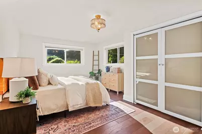 11237 84th Avenue S, Seattle, WA 98178 - Photo 15