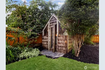 11237 84th Avenue S, Seattle, WA 98178 - Photo 7