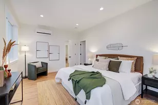 7008 Linden Ave N, Seattle, WA 98103 - Photo 13