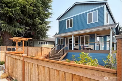 7008 Linden Avenue N, Seattle, WA 98103 - Photo 1