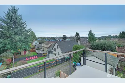 7008 Linden Avenue N, Seattle, WA 98103 - Photo 15