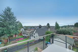 7008 Linden Ave N, Seattle, WA 98103 - Photo 15