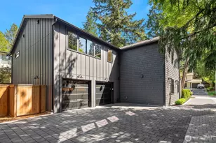 12416 NE 72nd St, Kirkland, WA 98033 - Photo 29