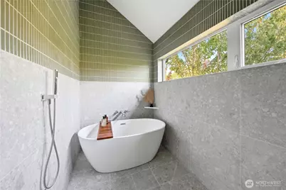 5301 49th Avenue SW, Seattle, WA 98136 - Photo 21