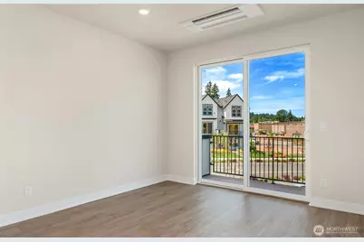 9007 NE 203rd Lane #B, Bothell, WA 98011 - Photo 11