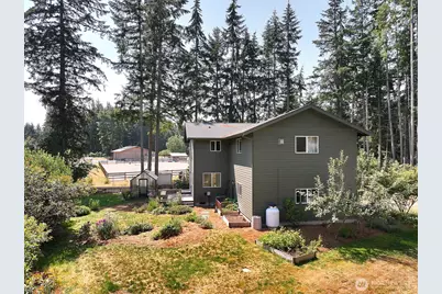 4194 Moorland Place, Clinton, WA 98236 - Photo 35