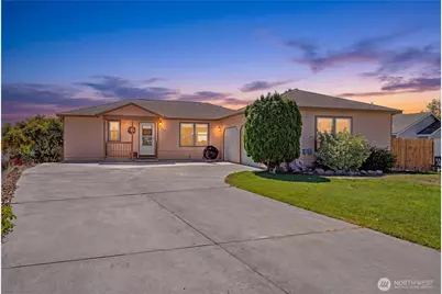 909 W Windrose Drive, Moses Lake, WA 98837 - Photo 1