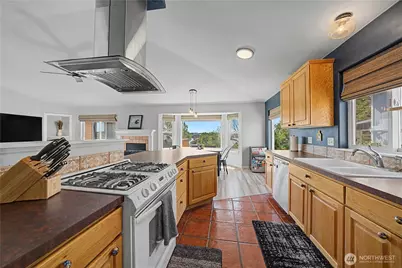909 W Windrose Drive, Moses Lake, WA 98837 - Photo 13