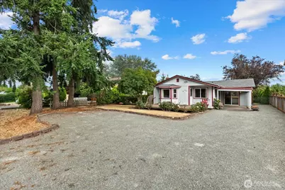 825 Livingston Bay Shore Drive, Camano Island, WA 98282 - Photo 33