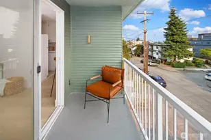 506 N 45th St, Seattle, WA 98103 - Photo 13