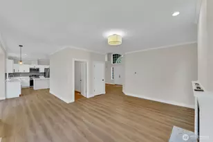 14604 SE 79th Dr, Newcastle, WA 98059 - Photo 11