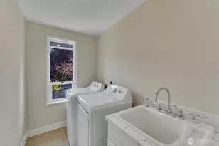 14604 SE 79th Dr, Newcastle, WA 98059 - Photo 29