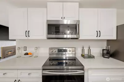 2102 SW 322nd Street, Federal Way, WA 98023 - Photo 13