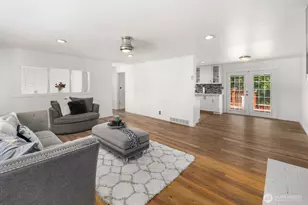 2102 SW 322nd St, Federal Way, WA 98023 - Photo 5