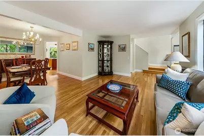 11911 Stendall Drive N #21, Seattle, WA 98133 - Photo 9