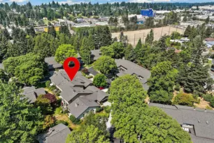 11911 Stendall Dr N, Seattle, WA 98133 - Photo 33