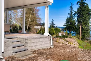 2303 N Bluff Rd, Greenbank, WA 98253 - Photo 35