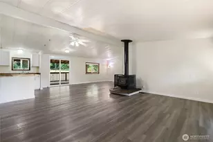 330 SW Dogwood Rd, Port Orchard, WA 98367 - Photo 19