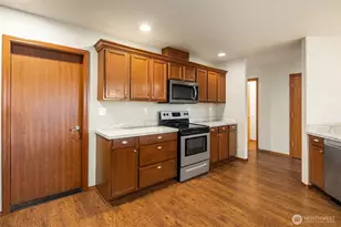 1654 SW Stremler Dr, Oak Harbor, WA 98277 - Photo 13