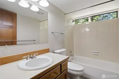 3303 142nd Place NE, Bellevue, WA 98007 - Photo 17