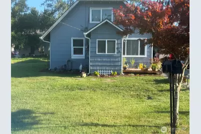 915 Thomas Street, Aberdeen, WA 98520 - Photo 1