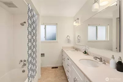 1514 125th Avenue SE, Bellevue, WA 98005 - Photo 21