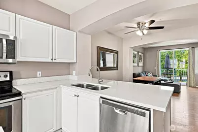 23400 Lakeside Blvd E #7-4, Kent, WA 98032 - Photo 3