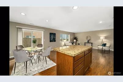 17707 33rd Dr SE, Bothell, WA 98012 - Photo 3