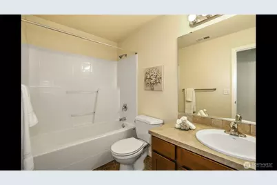 17707 33rd Dr SE, Bothell, WA 98012 - Photo 15